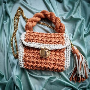 Stylish crochet handbag, shoulder bag, crossbody bag, trendy bag,