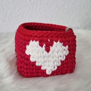 Storage basket with wooden base, crochet basket with heart, utensil holder