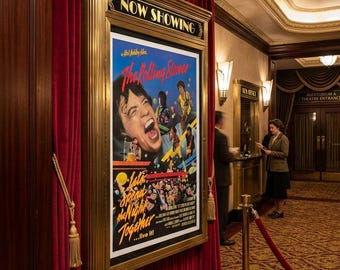 Póster original y vintage de la película de concierto de The Rolling Stones de 1982 “Let’s Spend The Night Together”, 27x41 cm. Excelente estado.
