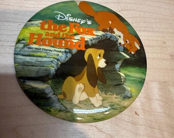 Vintage Disney’s The Fox and the Hound 3 1/2 “ 1980 Pin Back Button