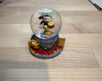 Disney Mickey Mouse w/Drum & Pluto Miniature Glitter Snow Globe