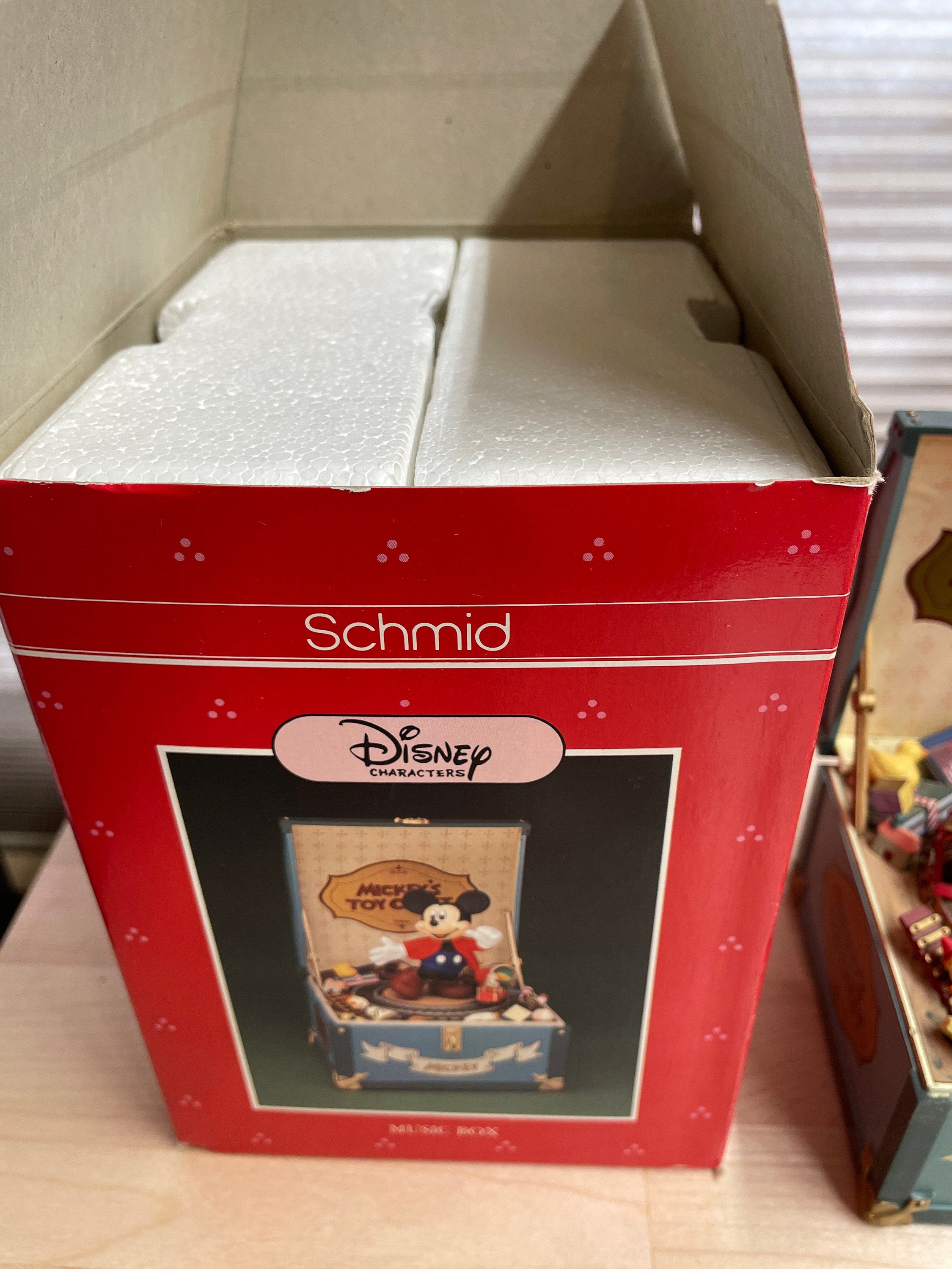 Rare Schmid Disney Characters Mickeys Toy Chest Retired Music Box Blue