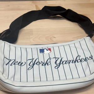 Genuine MLB New York Yankees Pinstripe Jersey Purse -Pro -Fanity Never Used Although Sitting in a Dresser has little stains