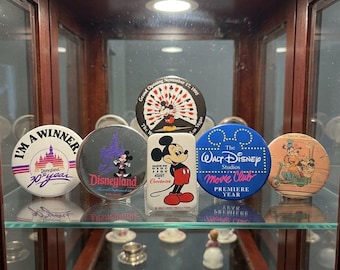 Botones aleatorios de Disneyland (5 unidades)