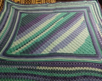 Afghan crocheté.