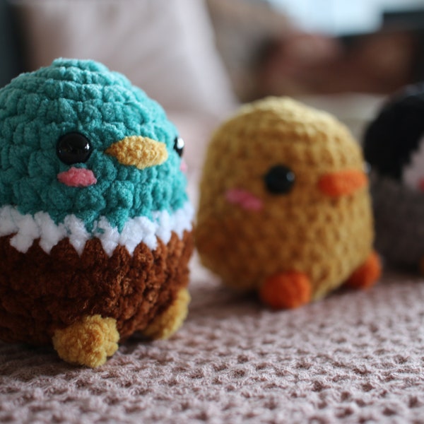 Peluche oiseau au crochet | fait main | Amigurumi poussin canard pingouin