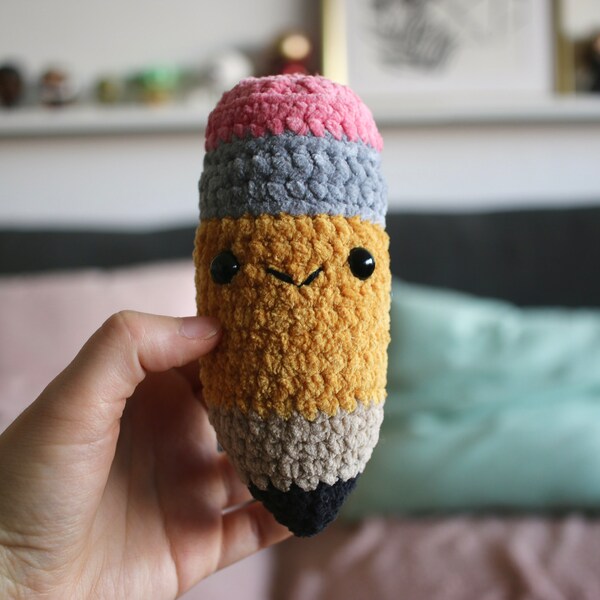 Peluche douce crayon au crochet | fait main | Amigurumi Sketch the Pencil