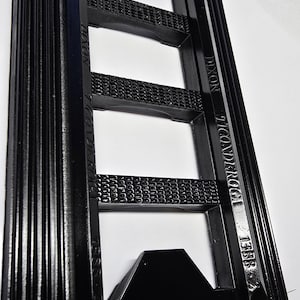 Super High Quality Booster Frame Replica Ghostbusters Proton Pack Prop