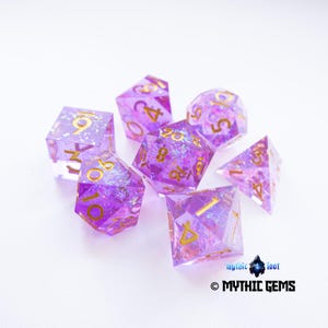 Starwave - Sharp Edge Resin Dice Set