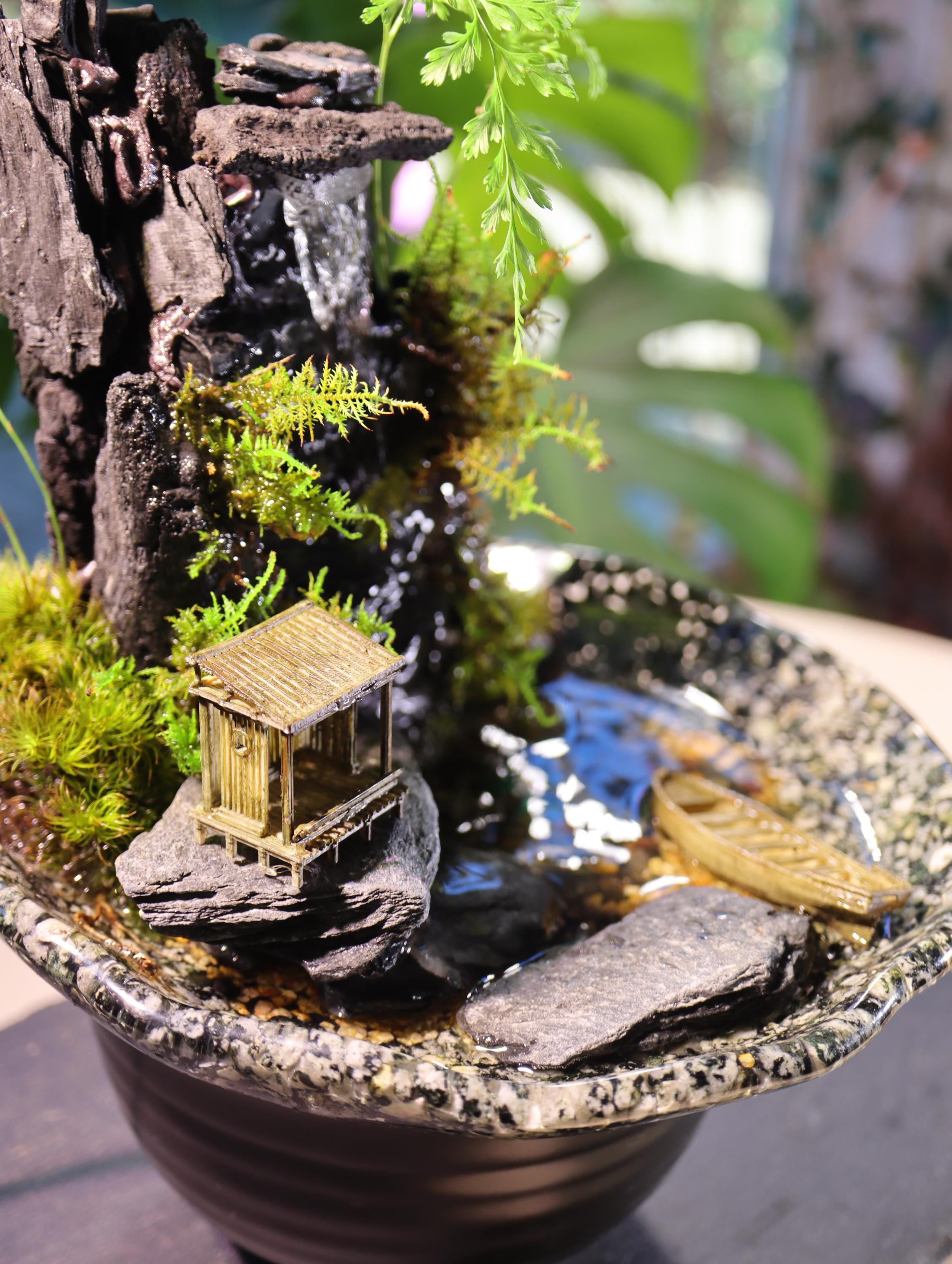 Handcrafted Live Plant Waterfall Garden: Zen Desktop Fountain - Etsy