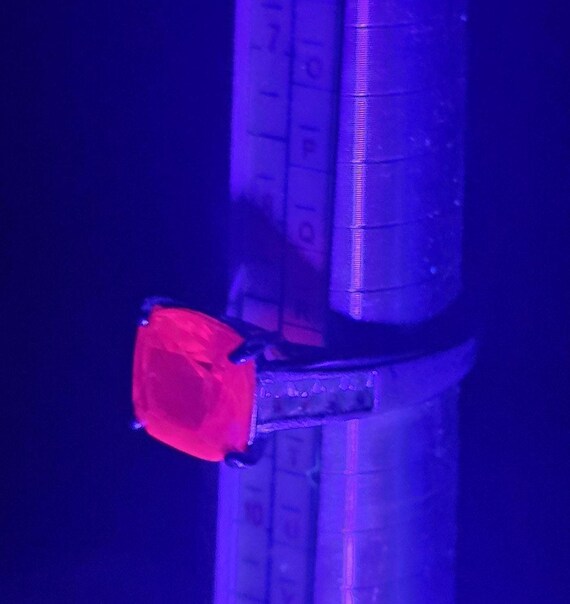 Vintage Cushion-Cut Garnet Statement Ring, Size 9 - image 8