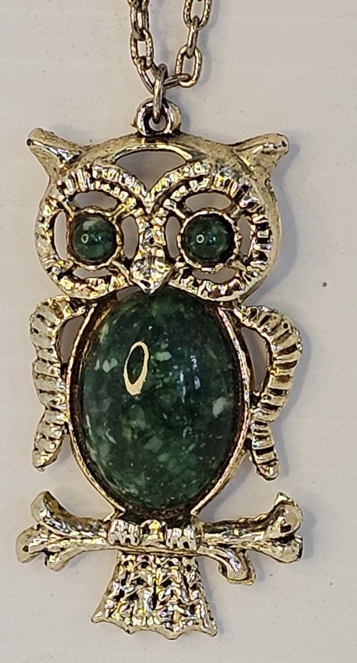 Vintage Owl Gold tone Pendant necklace with Green Speckled stone belly and eyes