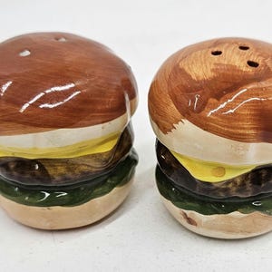 Vintage Ceramic Hand Painted Hamburger lSalt Pepper Shakers