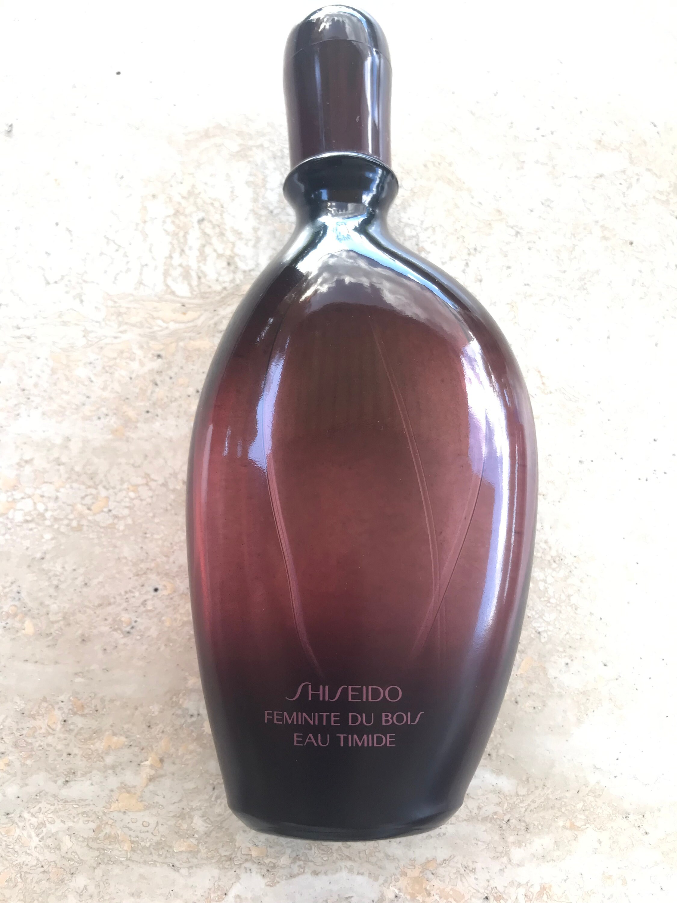Feminite du Bois Shiseido perfume - a fragrance for women 1992