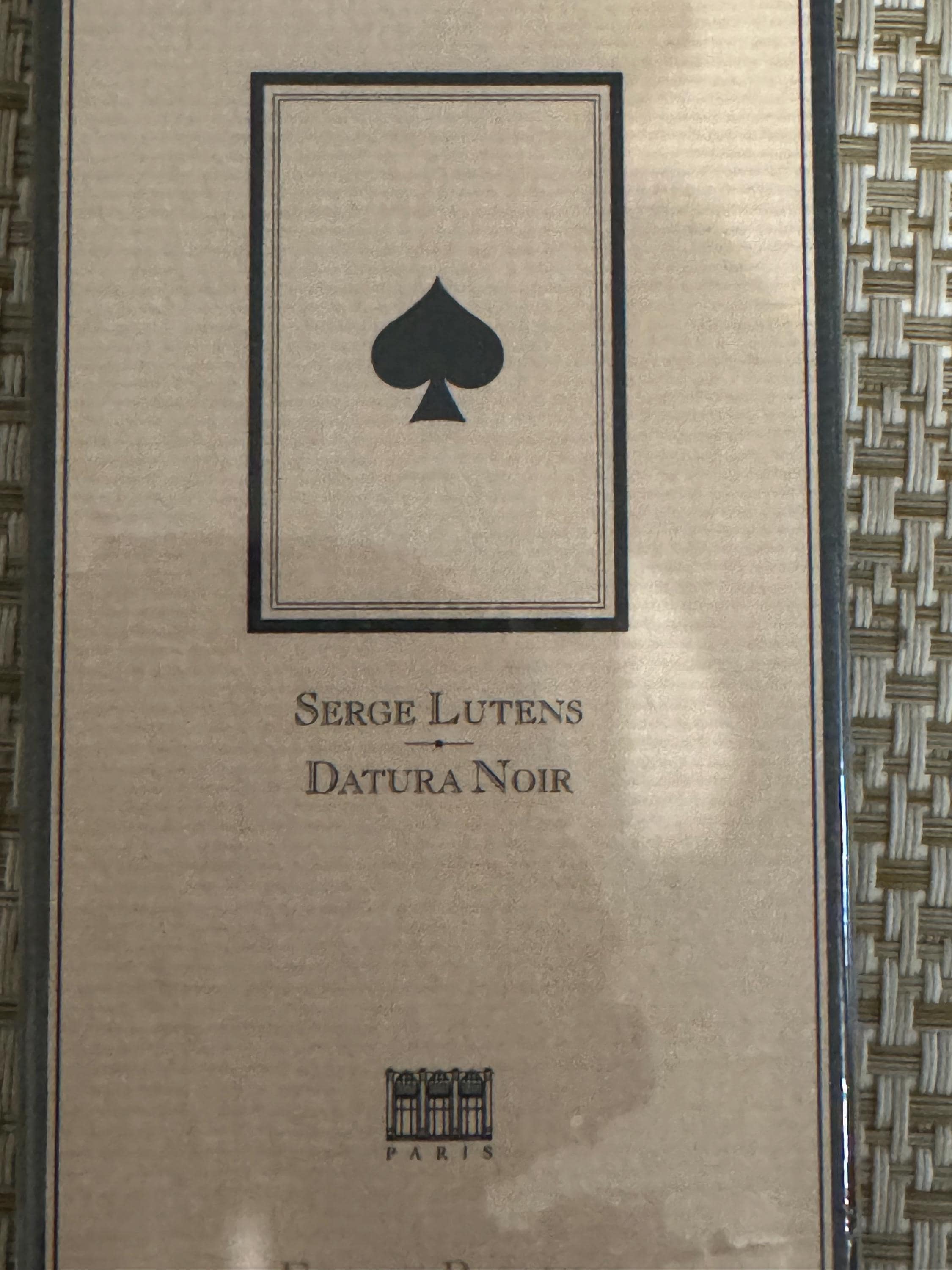 Serge Lutens 
