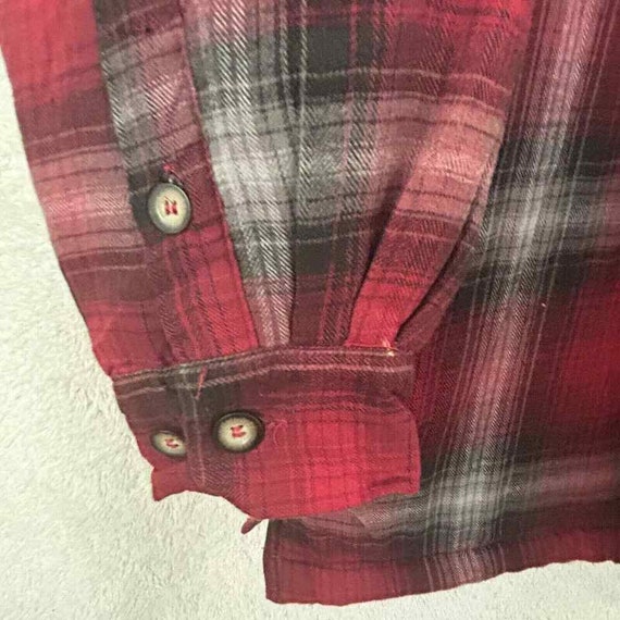 Vintage Medium Red Plaid Heavy Flannel Shirt Flee… - image 6