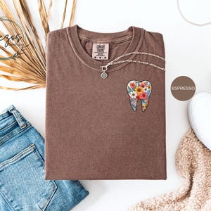 Floral pocket Tooth Comfort Colors® Shirt, Retro Dentist Shirt, Dental Student Gift Dental Hygienist,Dental Assistant Shirt,Gift for Dentist