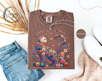 Cat floral heart Comfort Colors® shirt, Wildflower botanical, Gift for Cat lover, Gift for Cat mom Daughter, black cat shirt cat lover, myst