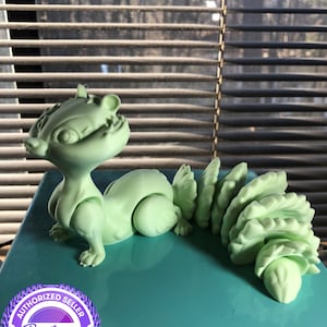 Squirrel, short tail Articulated 3D printed, cute cartoon fidget toy, or collectible gift for all ages