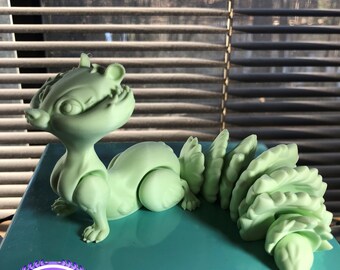 3D Printed Articulated Squirrel – Fun Fidget Toy & Desk Decor