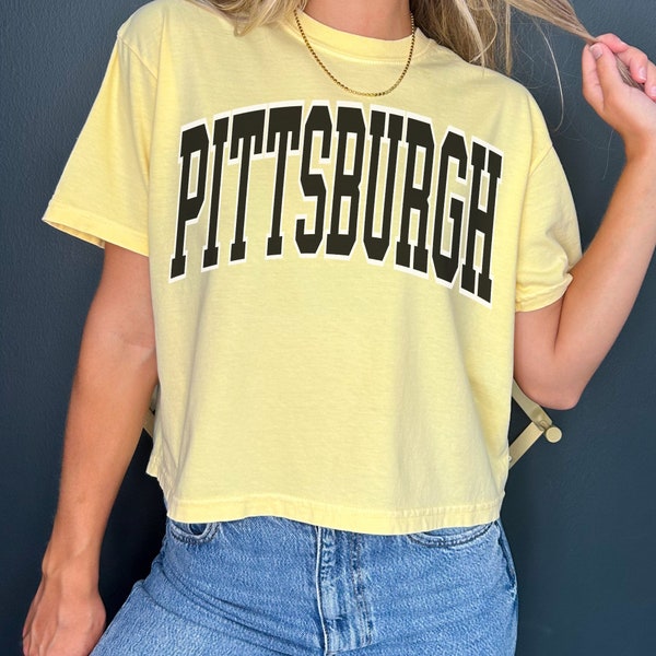 Vintage Pittsburgh Baseball Cropped Tshirt Pirates Shirt Pittsburgh Baseball T-shirt Retro Pittsburgh Pirates gift Comfort Colors Crop Top