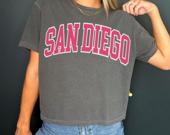 vintage San Diego Baseball Cropped Tshirt Padres T-shirt San Diego Baseball T-shirt rétro San Diego tee Padres cadeau couleurs confort haut court