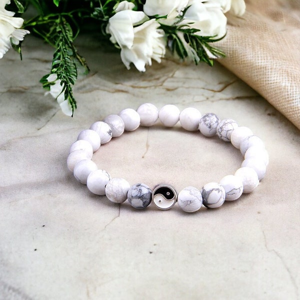 Stunning Yin And Yang Pearl Bracelet | filigranes armband, bracelet femme, wunscharmband, naturstein armband, luxury bracelet, geschenk