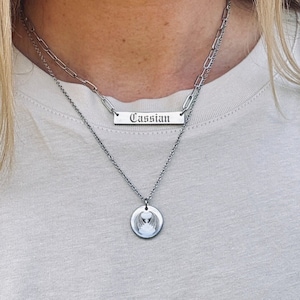 ACOTAR Halskette, Kassian ACOTAR, Buch Halskette, Acotar Schmuck, Acotar Merch, Sjm Schmuck, gravierte Schmuck, Fledermaus Junge Geschenk, Paperclip Kette