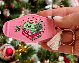 Smut Keychain, Romance Reader Keychain, Book Quote Keychain, Book Reader Keychain, book lover keyring, Booktok Key Chain