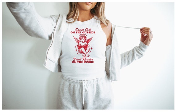 Smut Reader Crop Top, Born to Read, Hot Girls Read, Romance Book Shirt, Acotar, Bookish Crop Top, Book Club Shirt, Fantasy Book Club