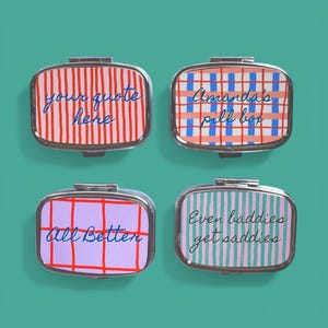 Pastillero personalizado: Pastillero a rayas, pastillero personalizado para la resaca, pastillero personalizado para medicamentos y vitaminas, pastillero bonito imagen 2