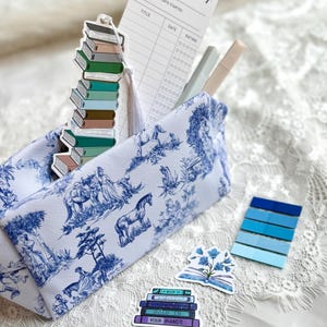 Toile Chinoiserie Annotation Kit for Reading Chinoiserie Toile de Jouy Book Lover Gift Stocking Stuffer Gift Toile Christmas Gift