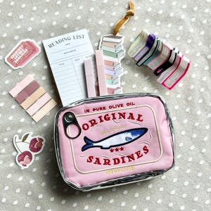 Presente de Sardinha, Caixa de Presente para Amantes de Livros para Mulheres, Amante de Sardinhas, Presente de Sardinha da Moda, Bolsa de Acessórios para Peixes, Clipe de Garra de Livro