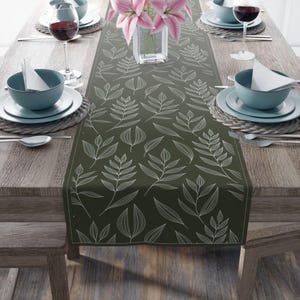 Table Runner, Olive Green White Botanical Leaves, Kitchen Decor, Dining Table Linens, Farmhouse Home Decor, Housewarming Gift, Thanksgiving
