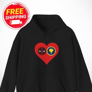 Cute Deadpool and wolverine love hoodie Funny movie deadpool 2024 shirt superhero