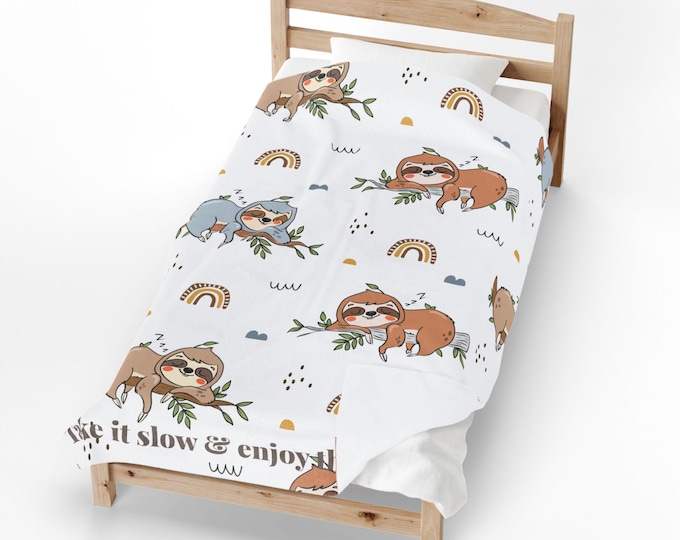 Personalized Sloth Plush Throw Blanket | Soft Velveteen Jungle Nursery Decor (3 sizes)