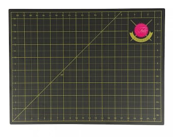 Self Healing Cutting Mat NEW -Designer: Tula Pink 17" x 23" Reversible Mat Quilting, Rotary Cutter, Fabric Cutting Mat Black and Gold