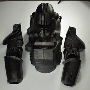 Custom T-45 Power Armor Chest & Arm Assembly – Fallout-Inspired Cosplay Build (No Helmet Included)