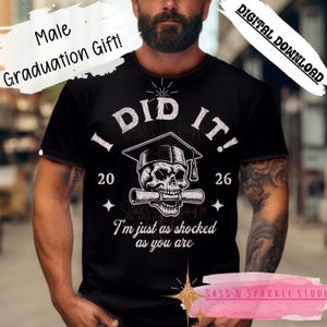 Chico graduado, clase masculina de 2026, calavera, descarga digital png, vintage, escuela secundaria, esqueleto, camiseta, regalo, fiesta de graduación, divertido, viral, senior