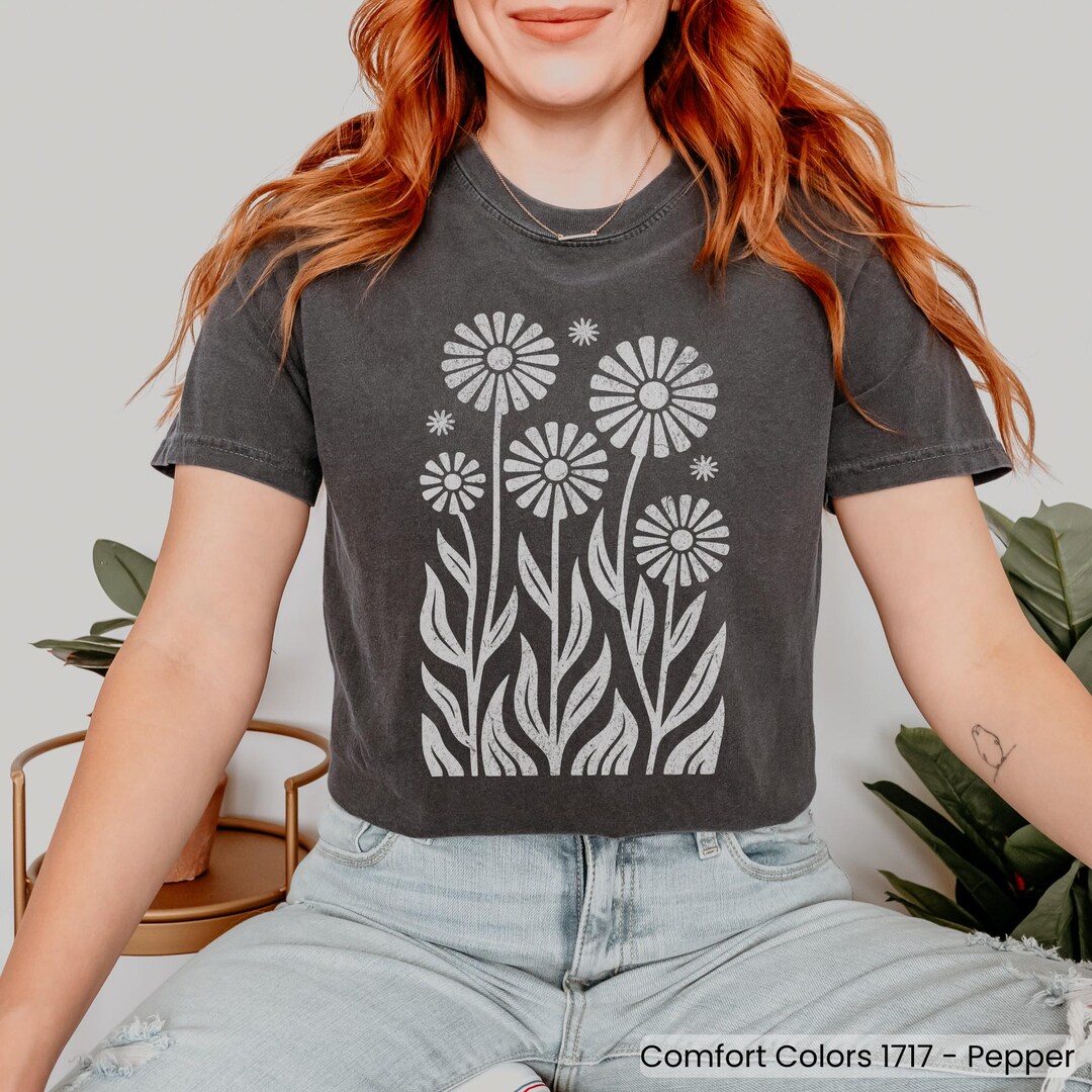Retro Wildflower Shirt for Mom, Comfort Colors Boho Cottagecore Tee ...