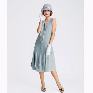 1920s dress in grey linen with a ruffled skirt detail, linen Great Gatsby dress, grey linen flapper dress, 1920s tea dress, robe années 20