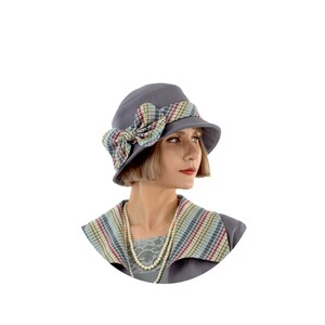 Great Gatsby cloche hat in muted dark grey, 1920s linen hat, grey summer hat, 1920s tea hat, linen summer hat, 1920s daywear, Gatsby daywear