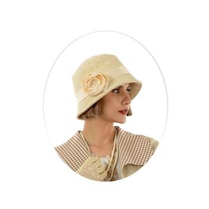 Cremeweißer Spitzenhut, 1920er Tageskleidung, Great Gatsby Clochehut, cremefarbener Sommerhut, 1920er Clochehut, High Tea Hut, Sommerhut aus Baumwolle