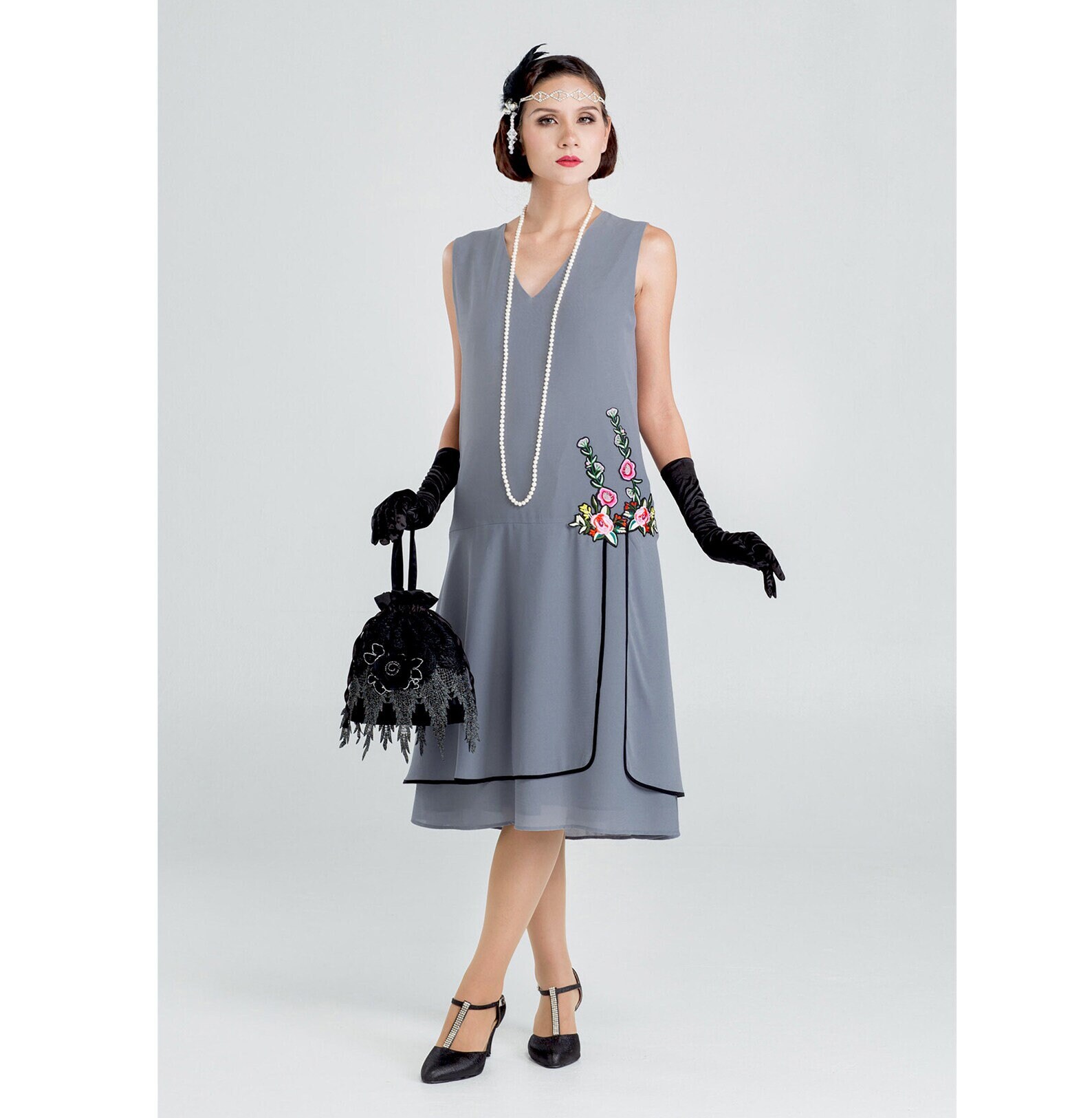 1920s grey dress Zapaka Women Grey Sequined 1920s Flapper Dress with Fringes Short Vintage Dress, Grey / L