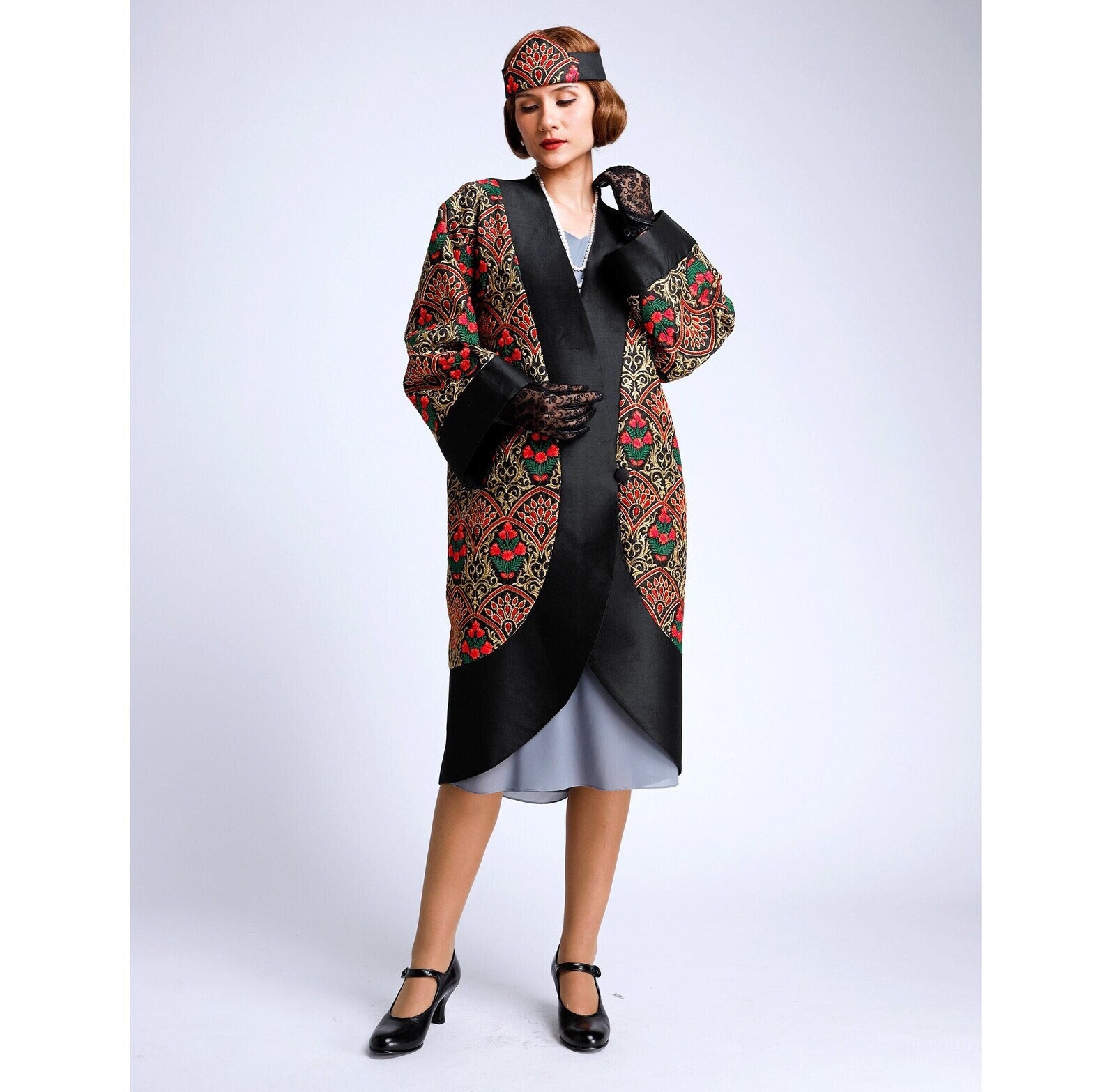 Size M - Black 1920s Embroidered Silk Art Deco Coat, 20s Great Gatsby ...