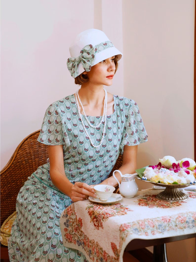 1920s Great Gatsby dress light green, art deco print, flutter sleeve, green 1920s high tea dress, Lady Mary dress, Downton Abbey dress image 4