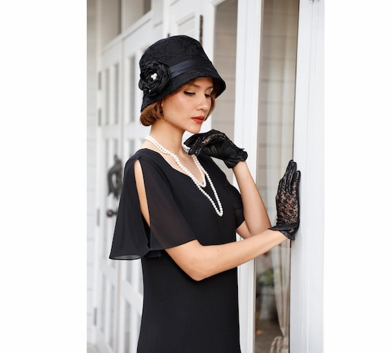 Black Cloche Hat With Cotton and Lace, 1920s Flapper Hat  display picture 2