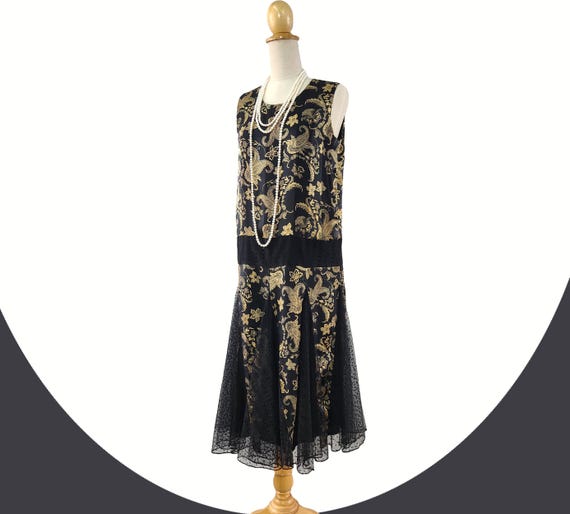 1920s formal dress in Black and gold with zig zag details, Great Gatsby evening dress, La Vie Delight 1920s formal evening wear for women
