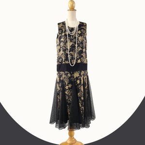 black lace dress gold accessories Black Lace Dress Gold Accessories