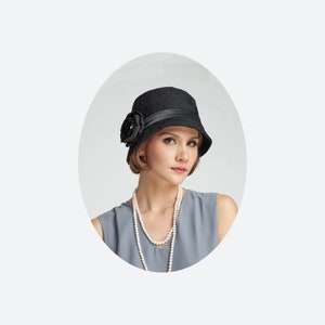 Black cloche hat with cotton and lace, 1920s flapper hat, black Great Gatsby hat, black summer cloche hat, 1920s daywear, Downton Abbey hat